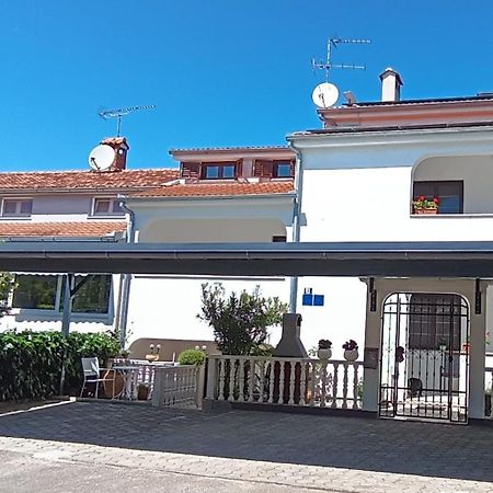 Apartments Ivicek Porec Luaran gambar