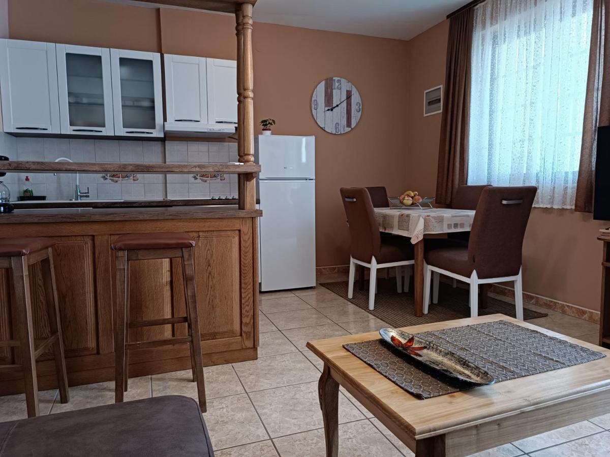 Apartments Ivicek Porec Luaran gambar